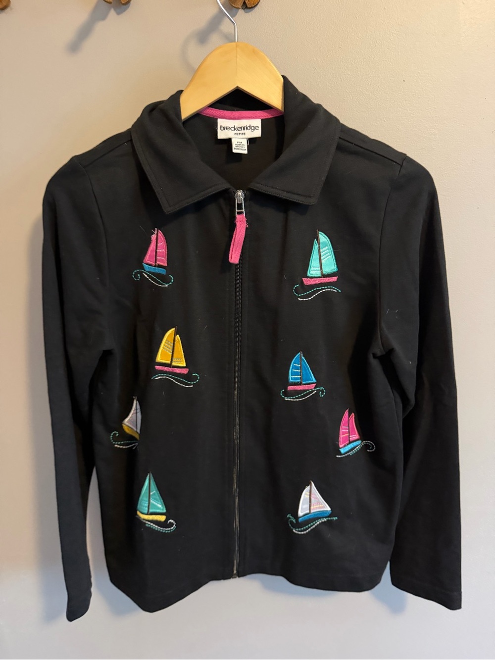 Breckenridge Black Embroidered Sailboat Full Zip Sweatshirt Jacket Petite PM